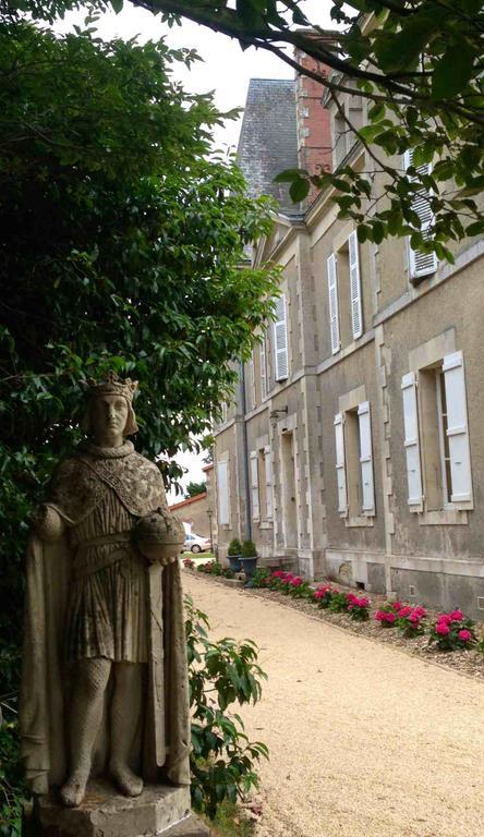 Chateau De Belle-Vue Bed and Breakfast Sainte-Cécile Exteriör bild
