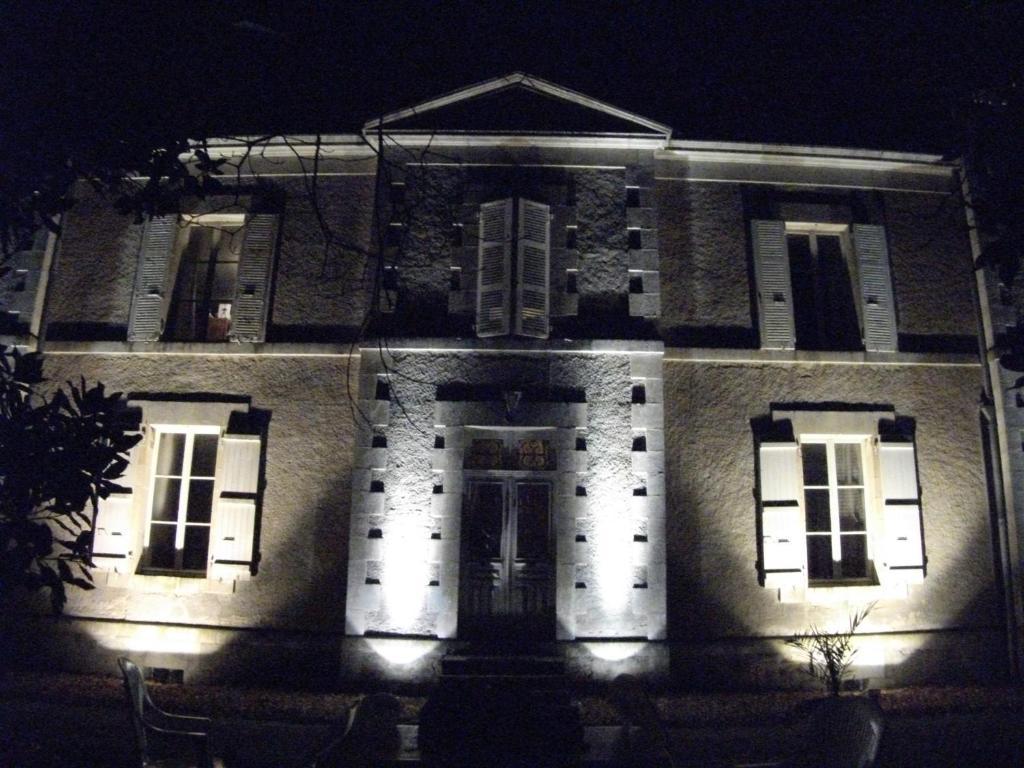 Chateau De Belle-Vue Bed and Breakfast Sainte-Cécile Exteriör bild